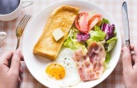 朝食を食べよう